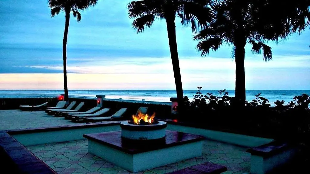 Beach Getaway 2 Queen Bed Studio 809 Apartment Daytona Beach